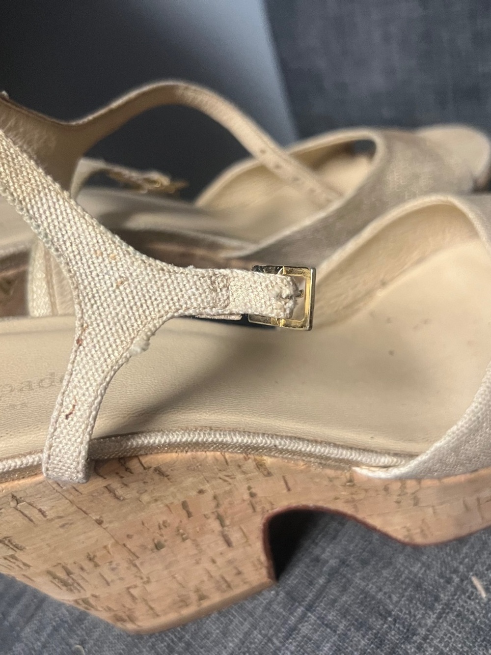 Tan wedge
